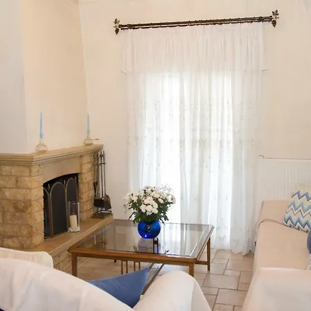 Roula's Veranda *